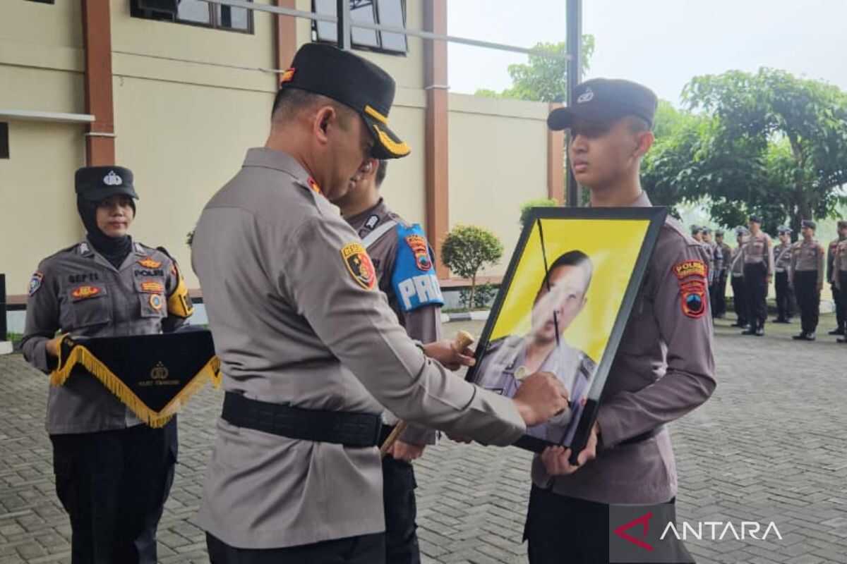 One member of Temanggung Police Resort formally dismissed with dishonour
