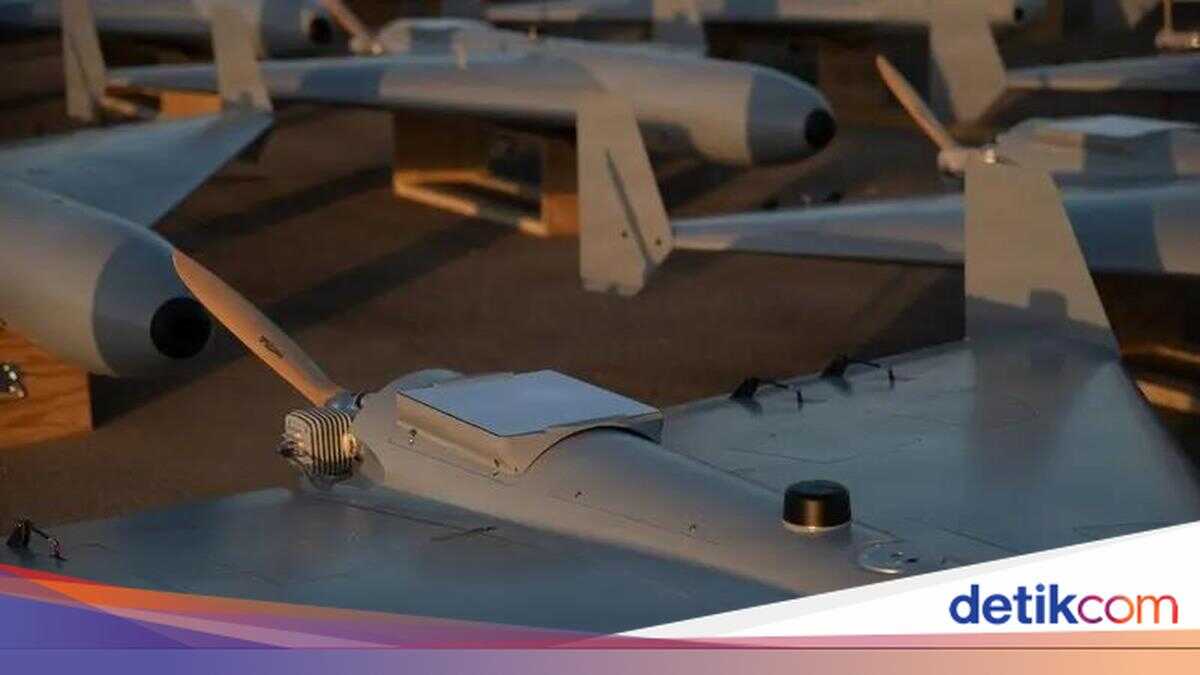 US Prepares to Deploy Kamikaze Drones in Potential Iran Strike