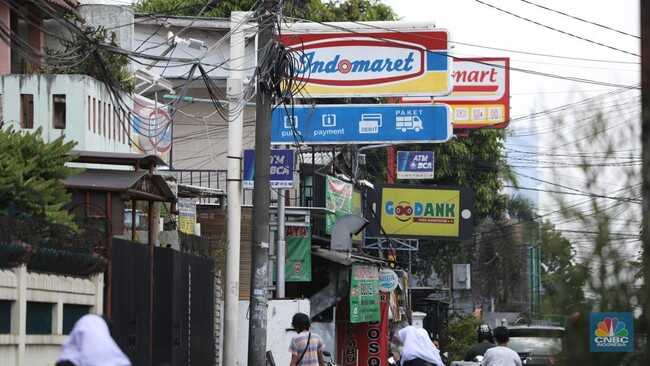 Retail Leaders Respond to Call for Alfamart and Indomaret Expansion Freeze in Villages