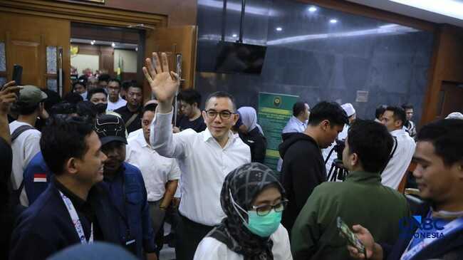 Former Pertamina International Shipping Chief Yoki Firnandi Sentenced to 9 Years in Prison for Corruption