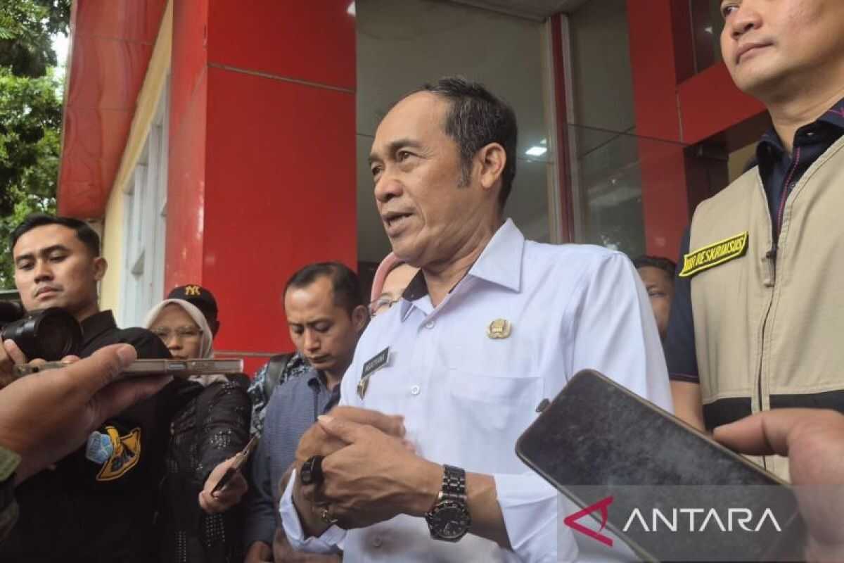 Cimahi city government temporarily halts school meal programme following poisoning incident