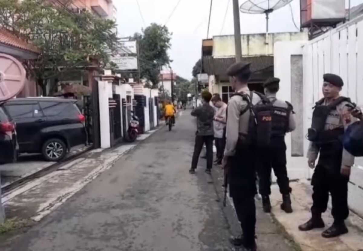 Sudewo Corruption Case: KPK Searches Home of Pati Public Works Chief