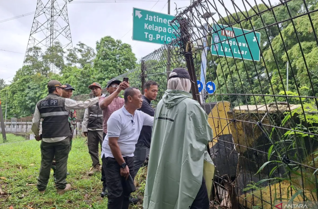 City Administration Installs Floodlights and Increases Patrols at Cawang Park to Combat Prostitution