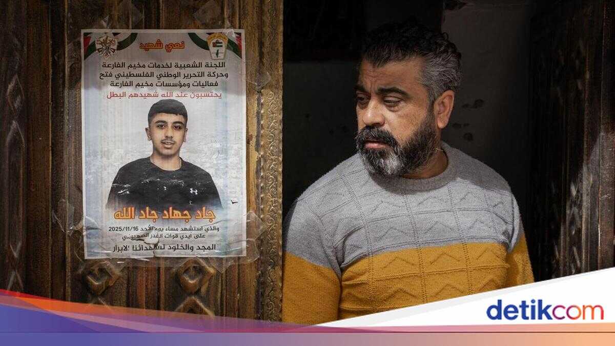 Palestinian Teenager Shot by Israeli Forces and Left to Bleed to Death