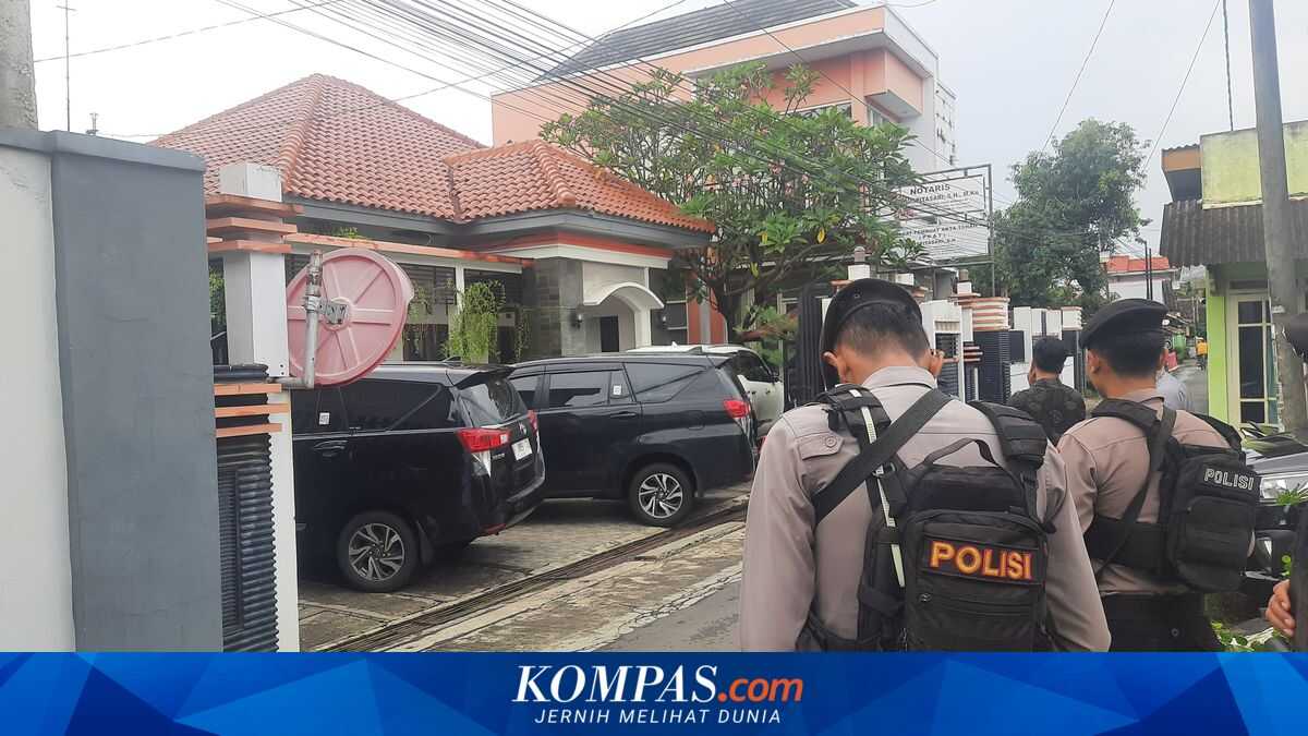KPK Searches Home of Former Pati Acting Regional Secretary, Seizes Electronic Evidence and Documents