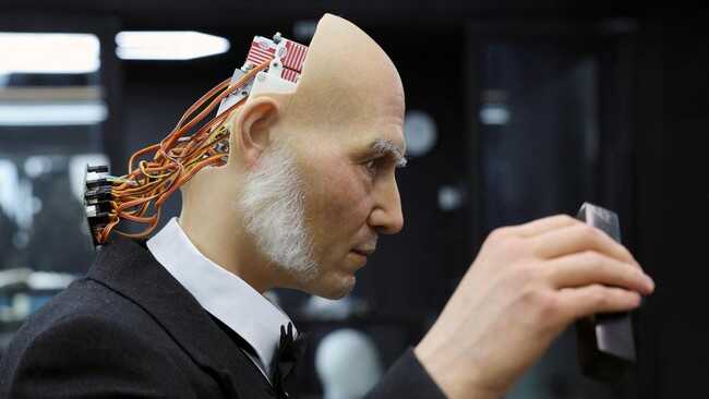 Humans to Be Completely Replaced Soon, Expert Reveals 2028 Scenario