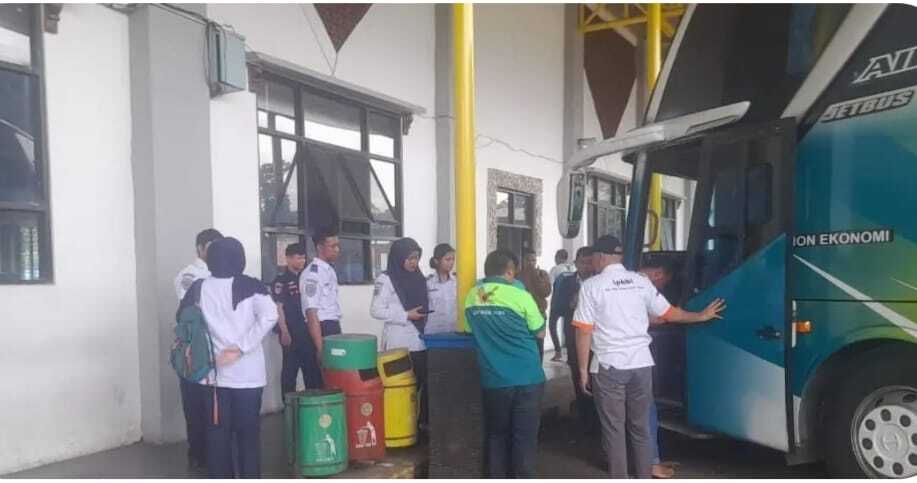 Depok City Government Conducts Vehicle Roadworthiness Inspections Ahead of 2026 Eid Holiday Travel