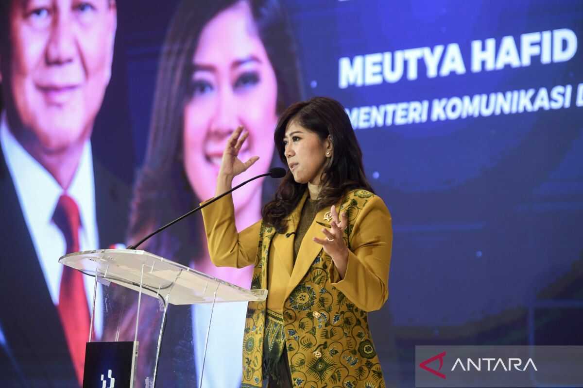 Communications Minister: Government Regulation on Child Protection in Digital Systems to Take Effect from March 2026
