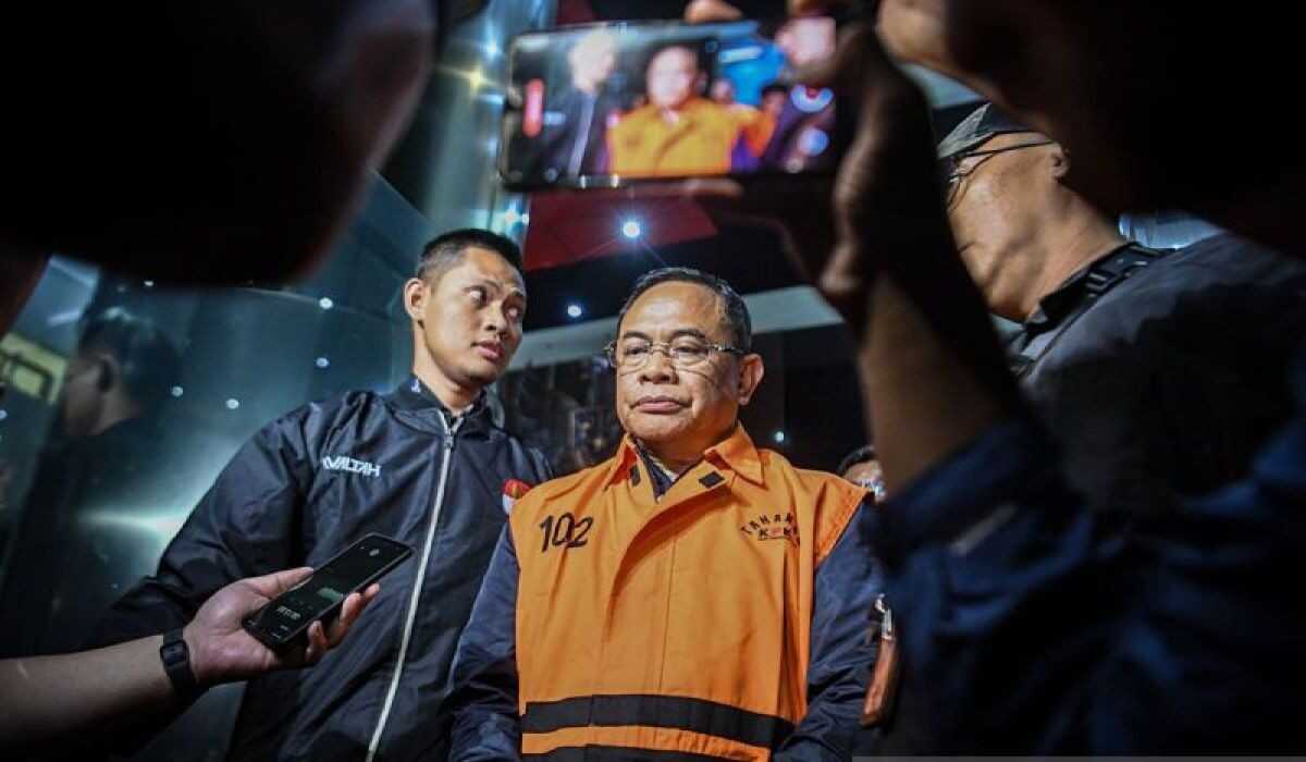 KPK Seizes Documents and Electronic Evidence from Official's Residence in Pati