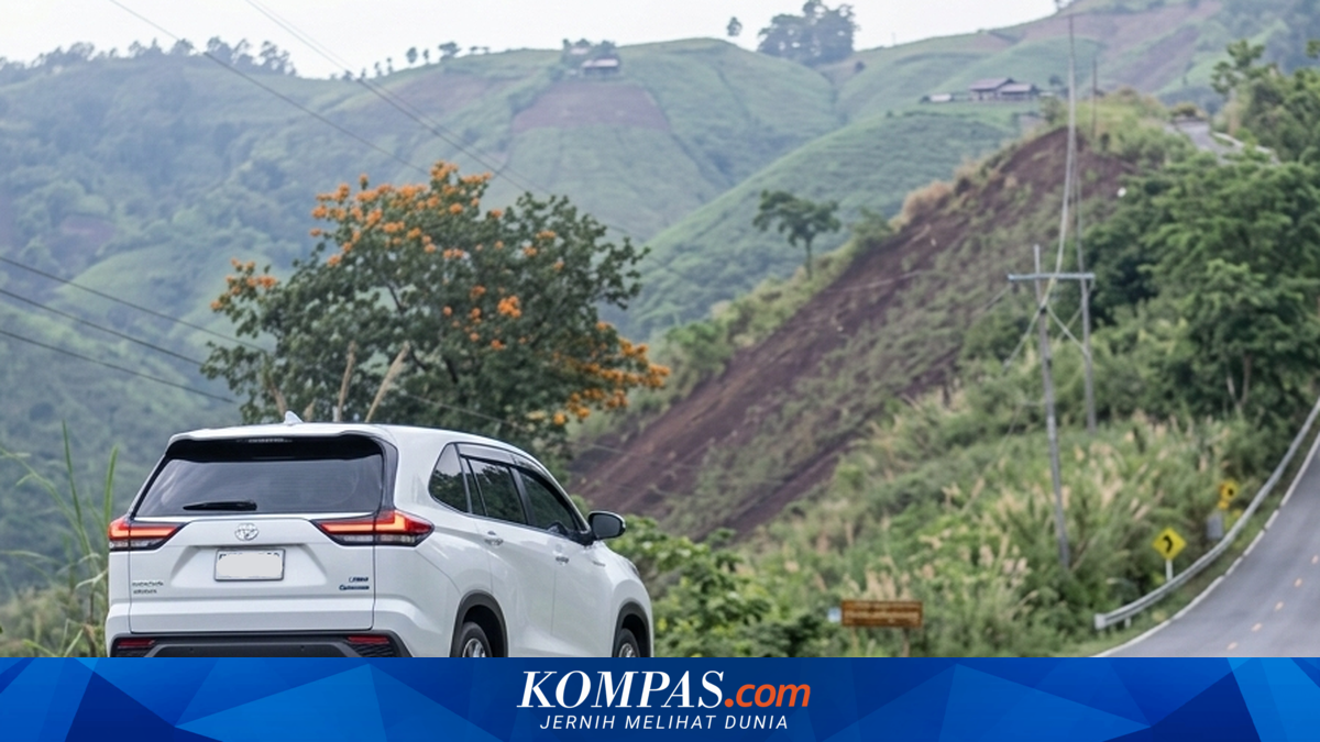 Preventing Brake Failure on Automatic Vehicles on Downhill Roads