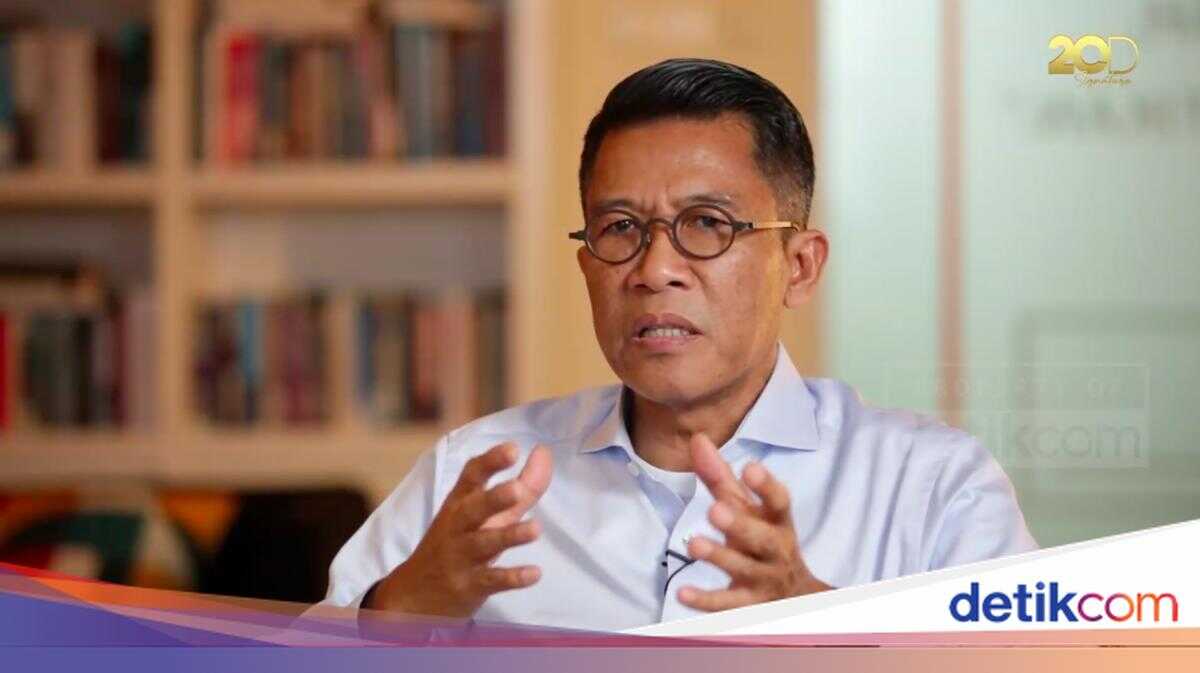 Misbakhun on Challenges Facing Young People in Social Media Era: Beware Information Distortion