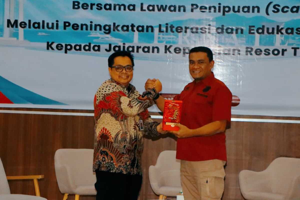 Ternate Police and OJK Combat Scams Through Financial Literacy