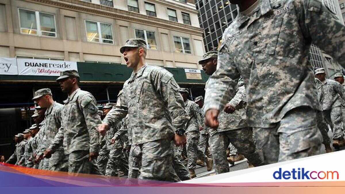 Explosions Rock Bahrain, UAE, Qatar and Kuwait Hosting US Military Forces