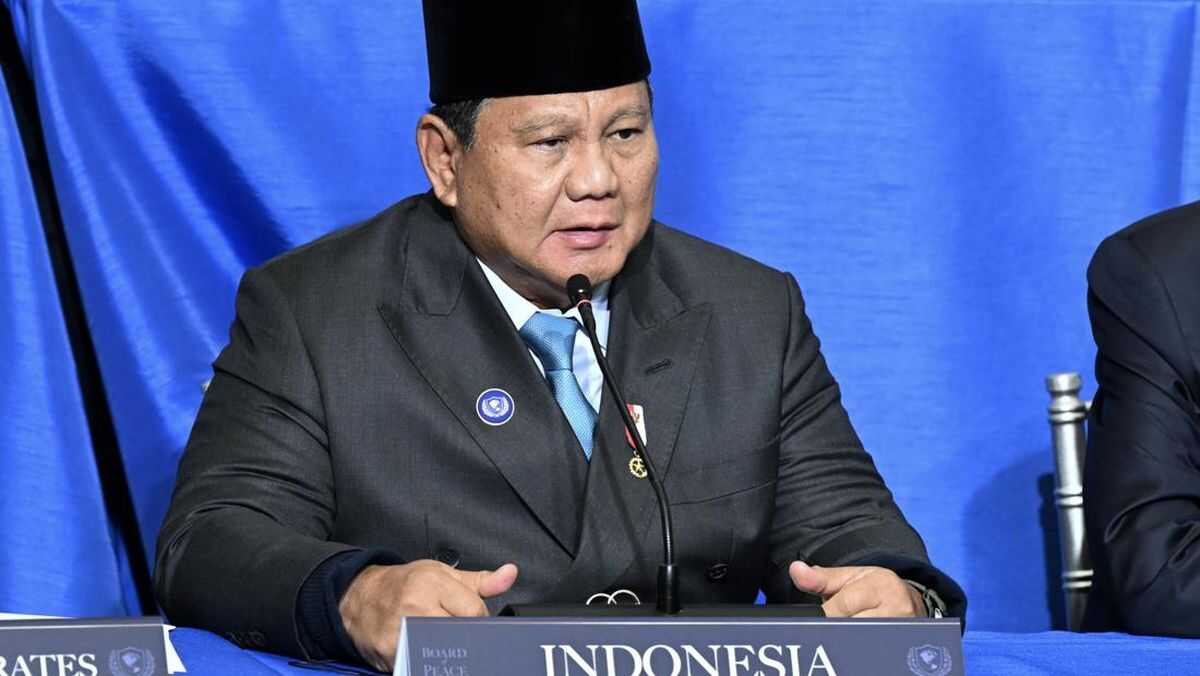 Middle East Ablaze, Prabowo Ready to Travel to Tehran as Dialogue Facilitator