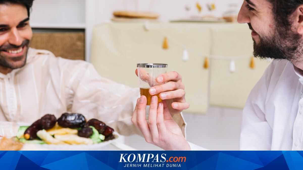 Do Not Drink All at Once When Breaking Fast: Safe Ways to Meet Fluid Intake During Ramadan