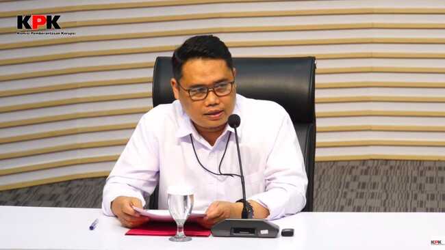 Like Corrupt Officials Harming State, Illegal Cigarette Traffickers to be Exposed by KPK