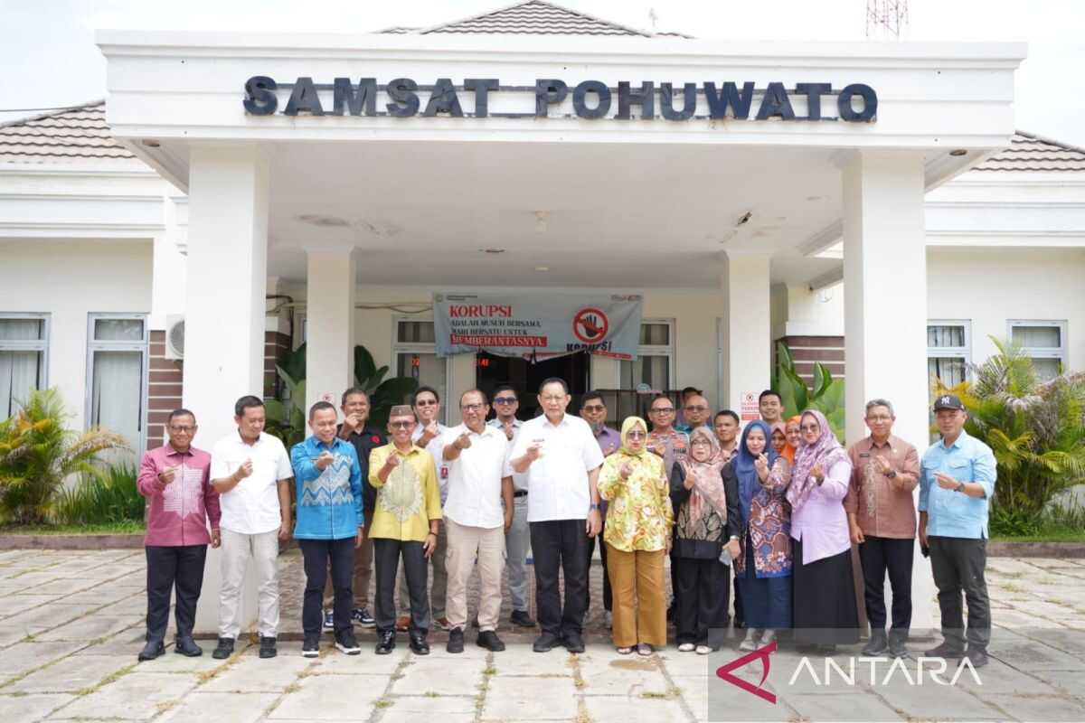 Gorontalo strengthens Samsat services in remote regions