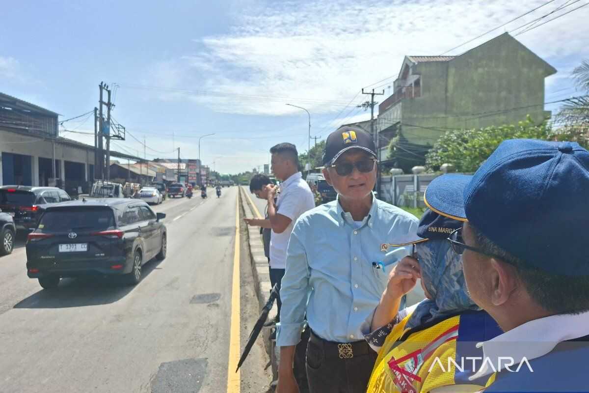 Public Works Minister emphasises importance of river mouth normalisation along West Pantura Coastal Route