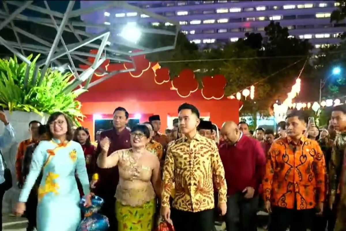 Vice President Gibran Attends Imlek Festival 2577 Celebration on Behalf of President Prabowo