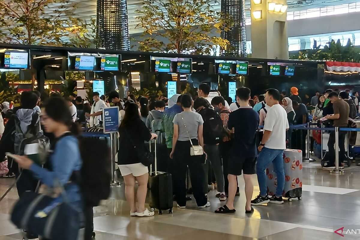 Soekarno-Hatta Airport: Middle East flights delayed