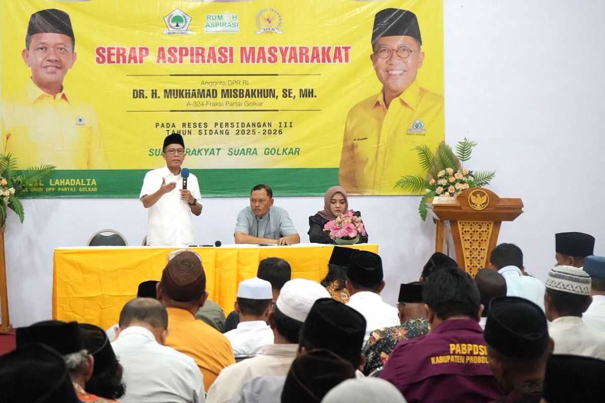 Commission XI Calls on Public to Support Kopdes Merah Putih and Free Nutrition Programme