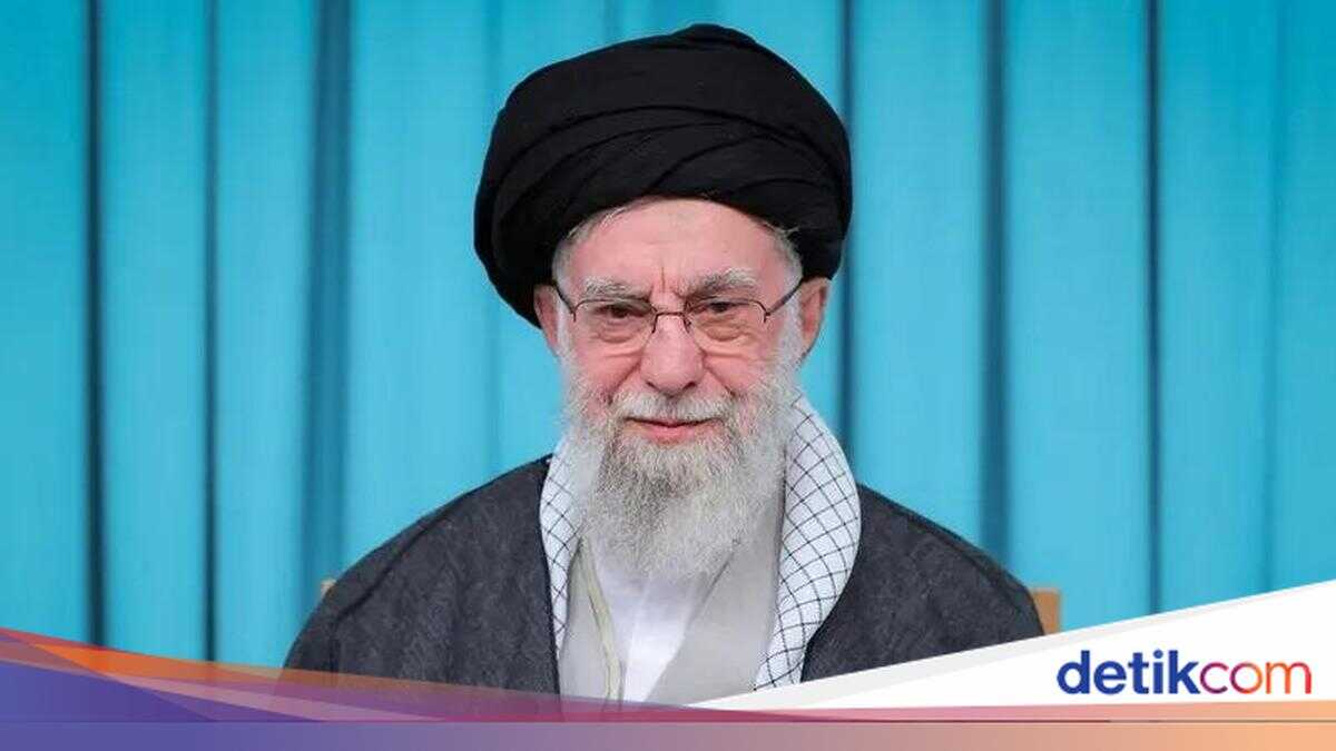 Iran Pledges Severe Retaliation Following Supreme Leader Ali Khamenei's Death in US-Israel Attack