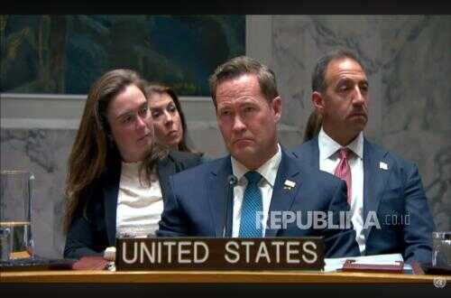 UN Security Council Emergency Session Becomes Heated, Iran Delivers Sharp Message to US: "Be Civil!"