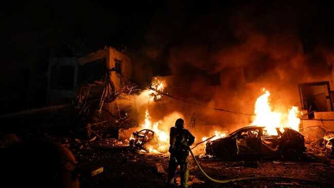 Iranian Missiles Strike Tel Aviv Region, Dozens Injured