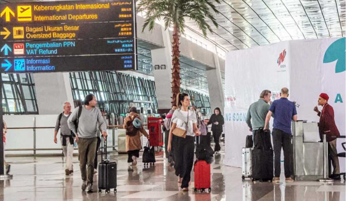 Five Flights from Bali Cancelled Following Middle East Airspace Closure