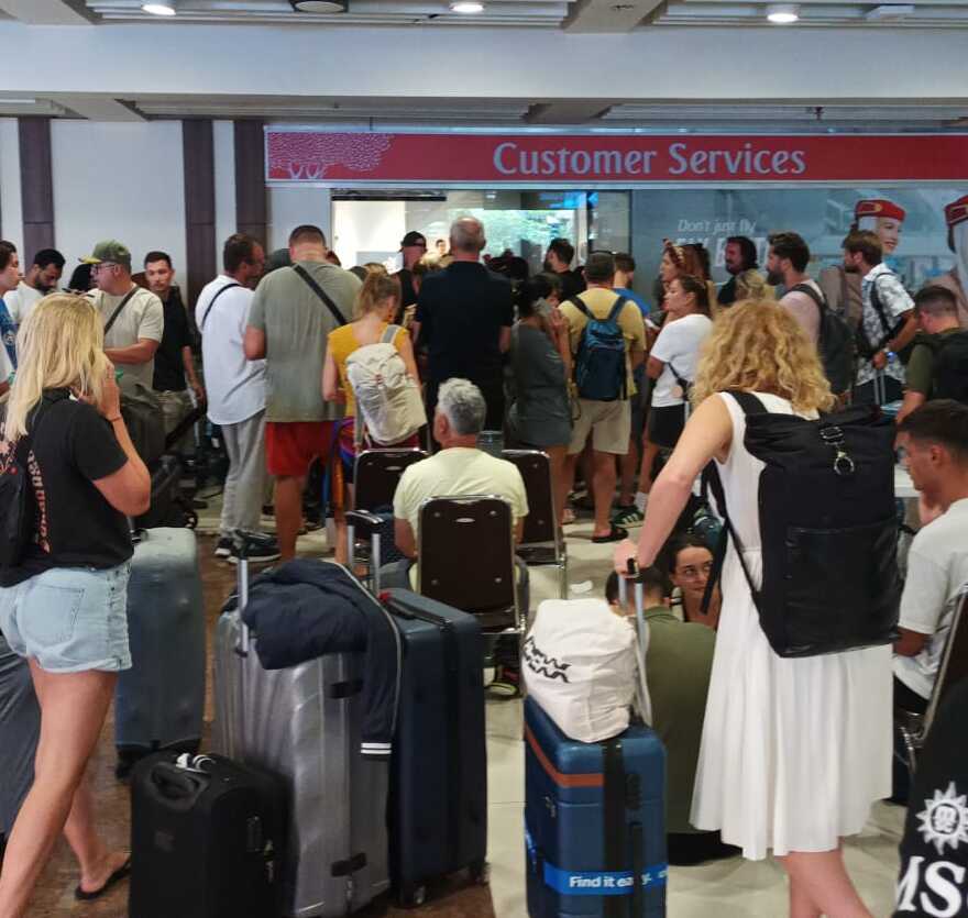 1,631 Passengers at Ngurah Rai Airport Affected by Middle East Airspace Closure