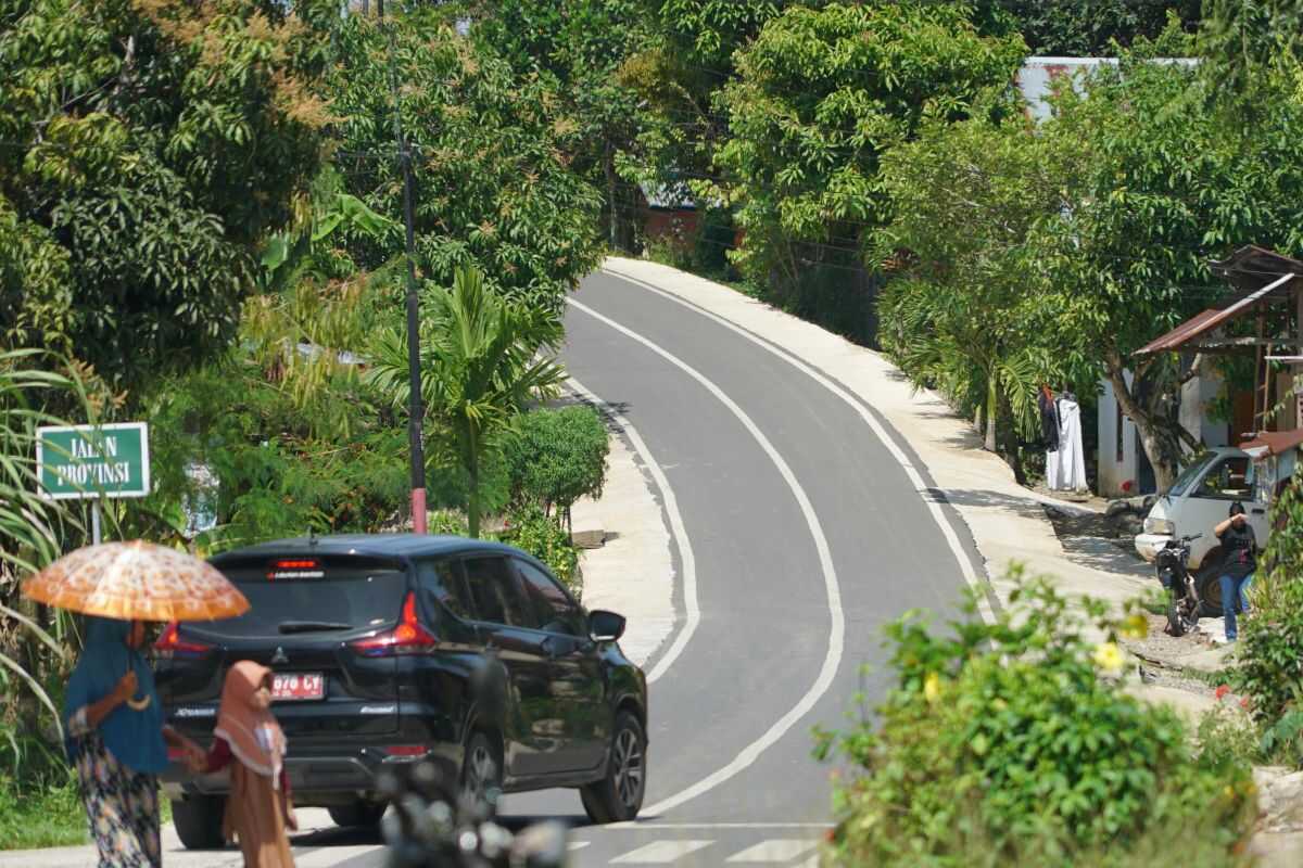 Bengkulu builds 172 kilometres of road to support national agenda from regional level