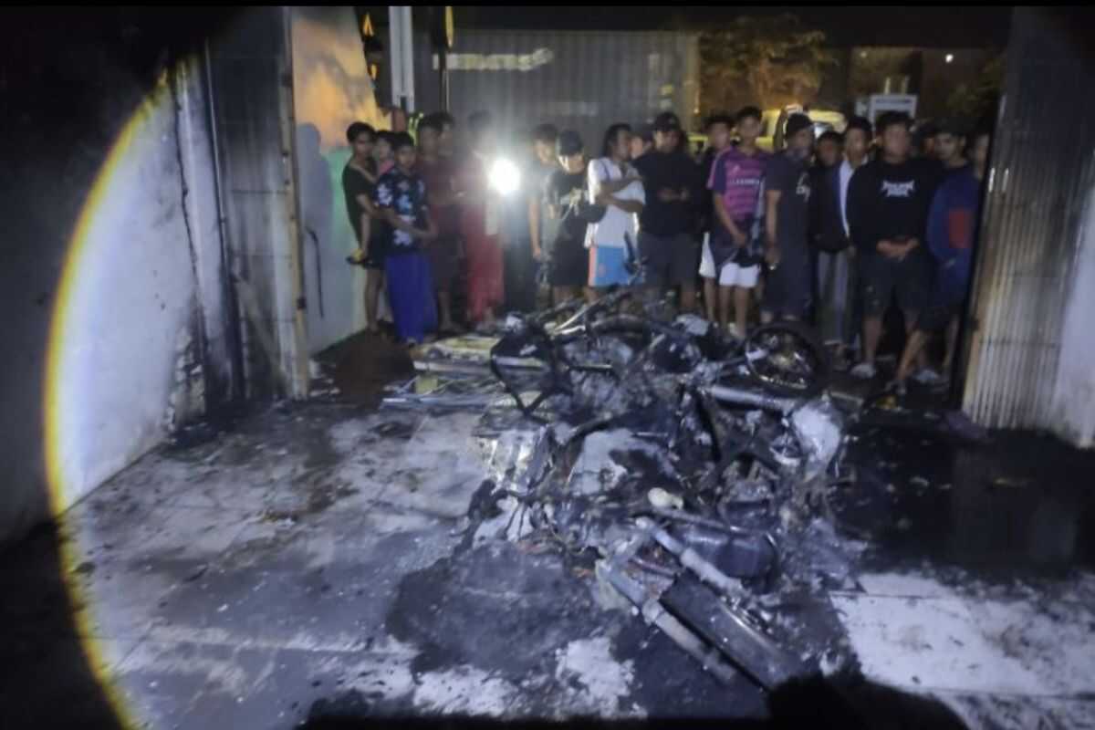 Police strengthen crime prevention following house fire incident in Paciran