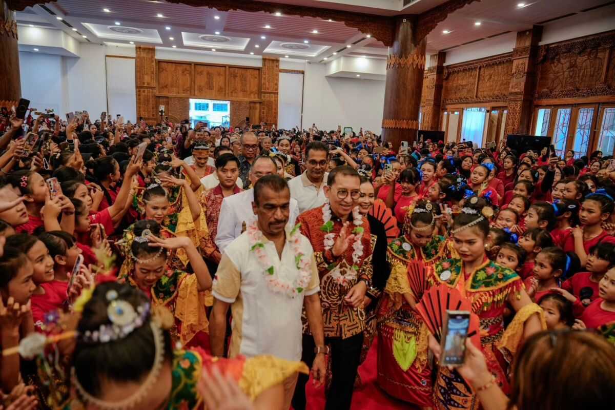 Culture Minister Calls on Youth to Preserve Indonesian Heritage