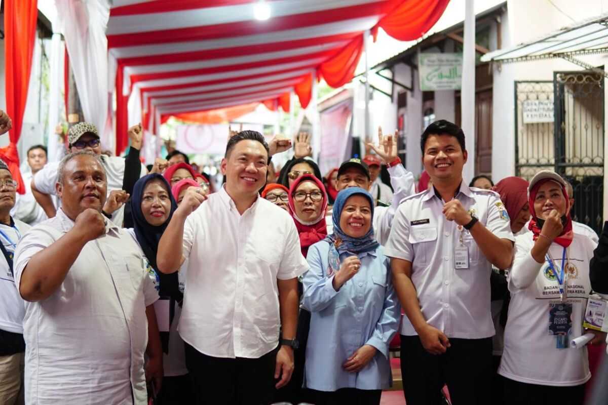 Charles Honoris Promotes Free Nutritious Meal Programme in Cengkareng