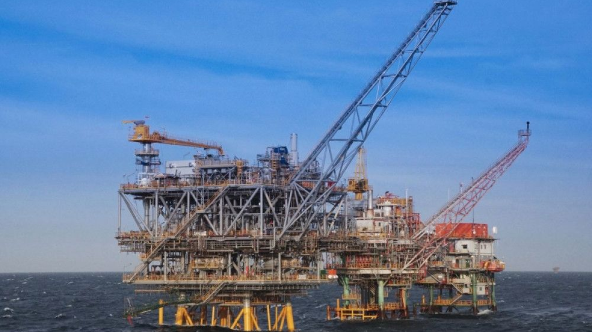 Middle East Conflict Sparks Concerns Over Global Oil Price Rise