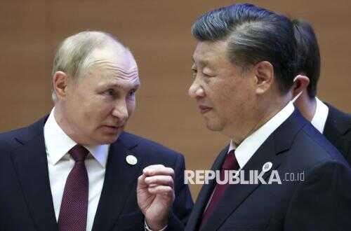 Putin Condemns Killing of Khamenei as Violation of All Moral and International Law Norms