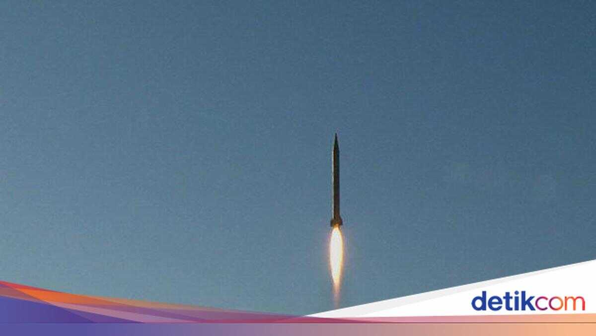 Iranian Missile Explosions Heard Over Jerusalem Sky, Seven Injured