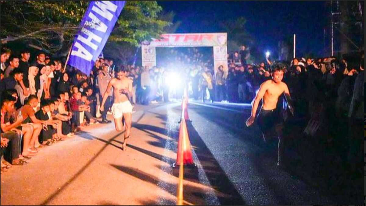 Street Running Events in Pakansari Facilitated by Local Government and Police