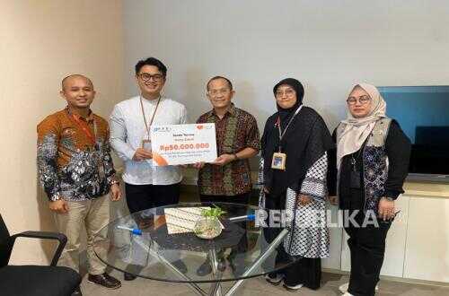 PPDI PT IPC Container Terminal Distributes Zakat Funds Through Rumah Zakat