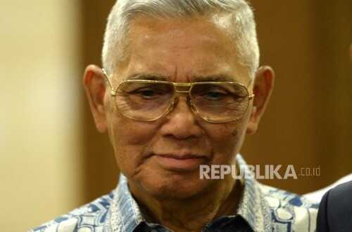 Innalillahi wa Inna Ilaihi Rajiun, Sixth Vice President of Indonesia Try Sutrisno Passes Away