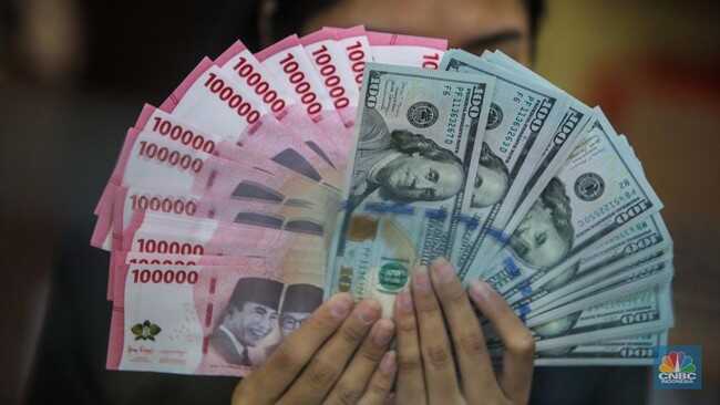 Strong US Dollar Pushes Indonesian Rupiah to Rp16,810/USD