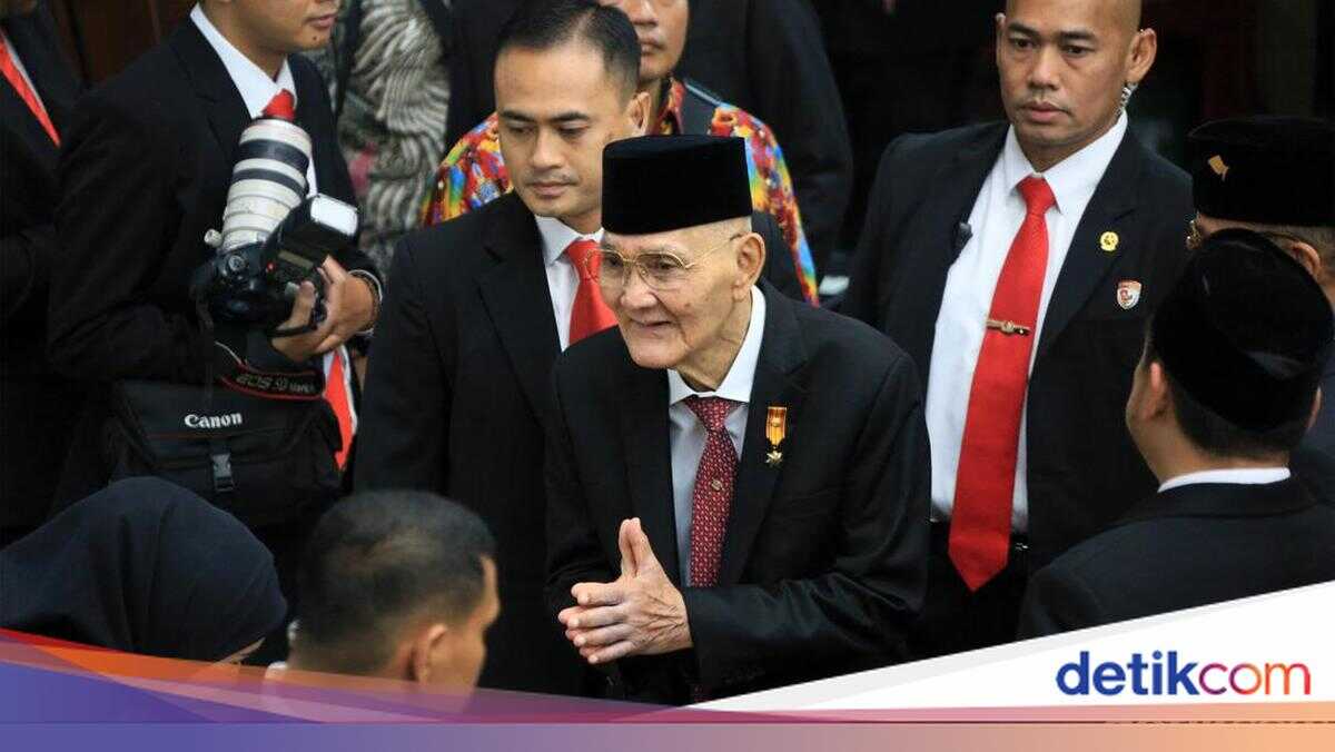 State Secretary Remembers Try Sutrisno: Outstanding Son of the Nation, Devoted His Life to the State