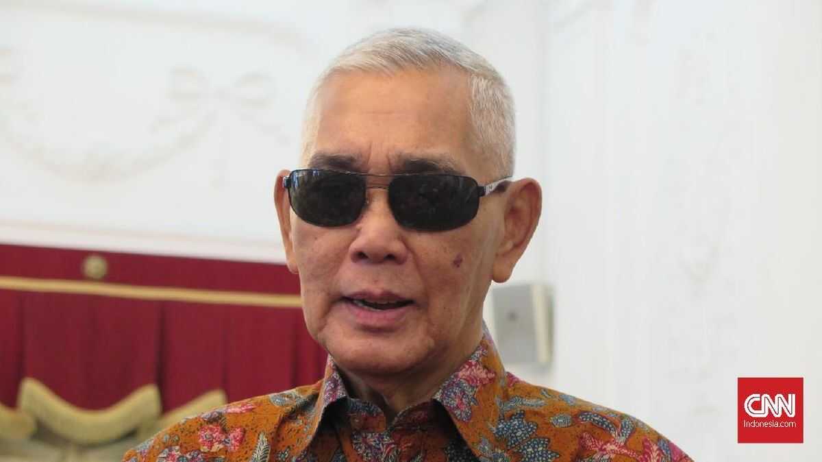 The Life Story of Try Sutrisno: From Commander to Vice President of Indonesia