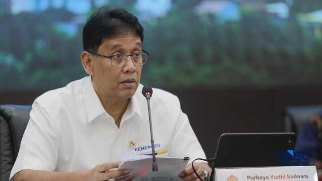 Finance Minister Expands Tax Authority Data Collection to Include Credit Cards and Mobile Phone Records