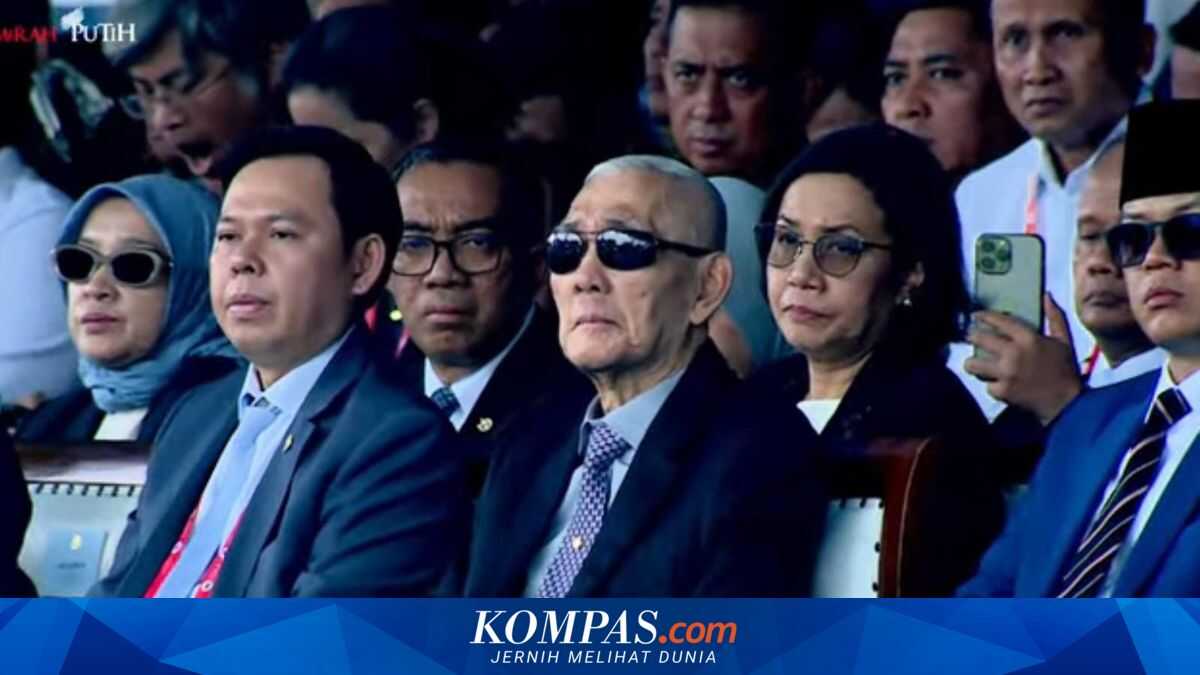 Military Commander Always Receives Counsel from Try Sutrisno at Every Meeting