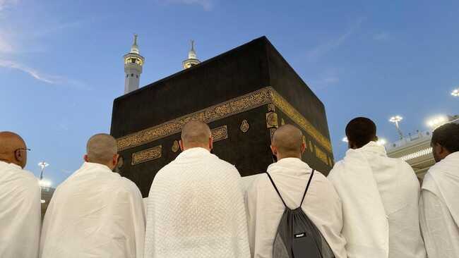 Millions of Umrah Pilgrims Stranded in Saudi Arabia Amid Regional Tensions