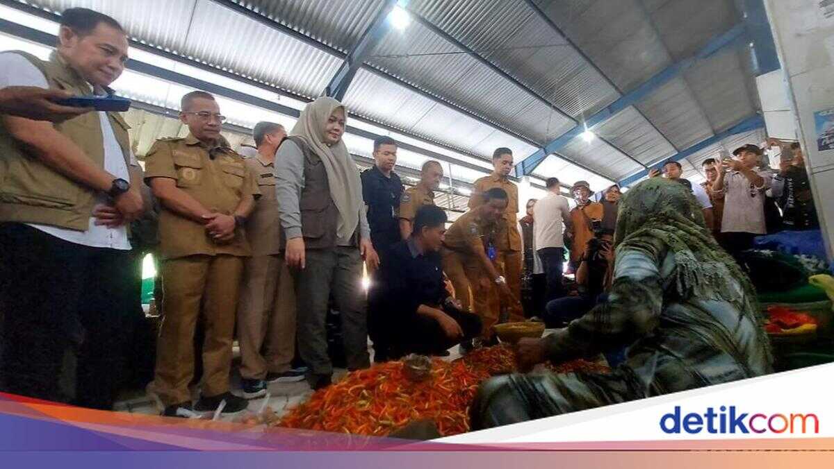 Second Week of Ramadan: Chilli Prices in Bima Surge to IDR 100,000 per Kilogramme