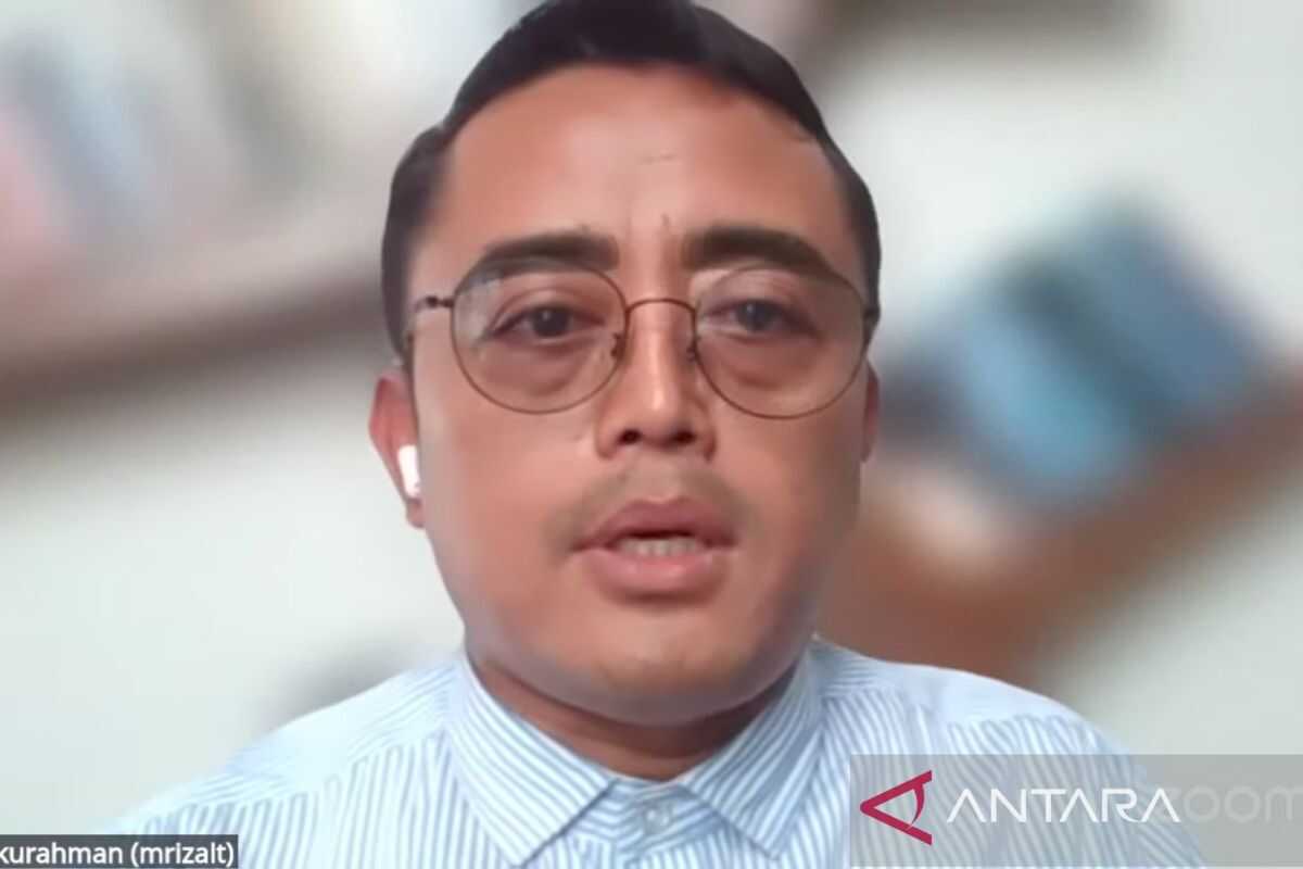 Indef: US-Israel-Iran Conflict Drives Up Indonesia's Logistics Costs