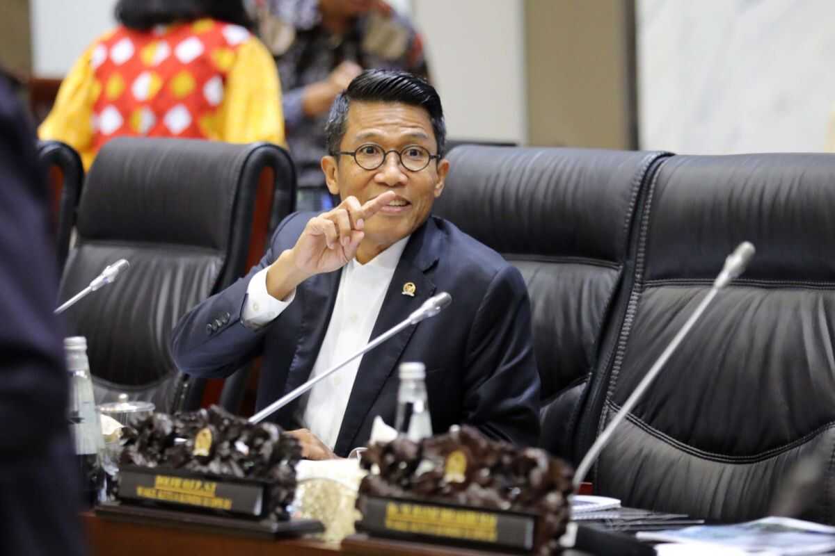 Commission XI Urges Government to Prepare Fiscal Scenarios for Iran Conflict Impact