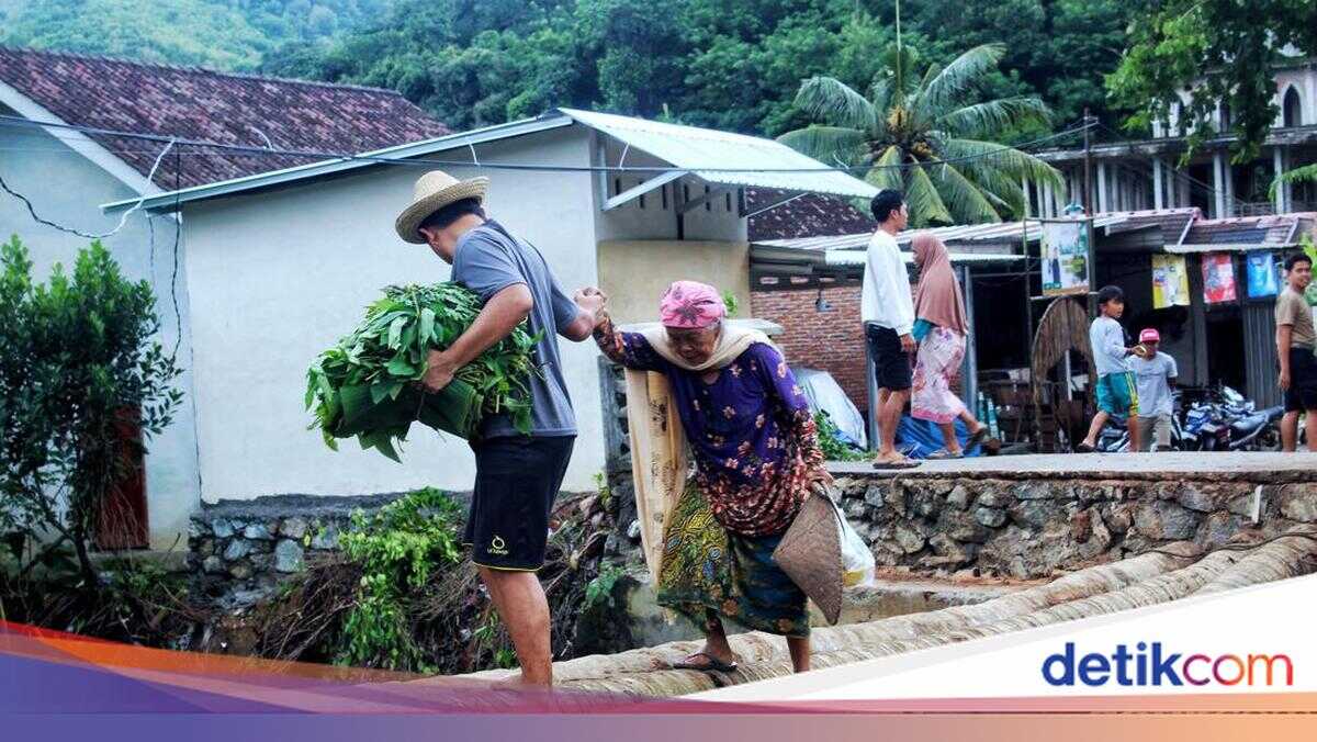 Broken Bridge in Lembar to Be Repaired This Year, Budget of Rp 2 Billion Allocated